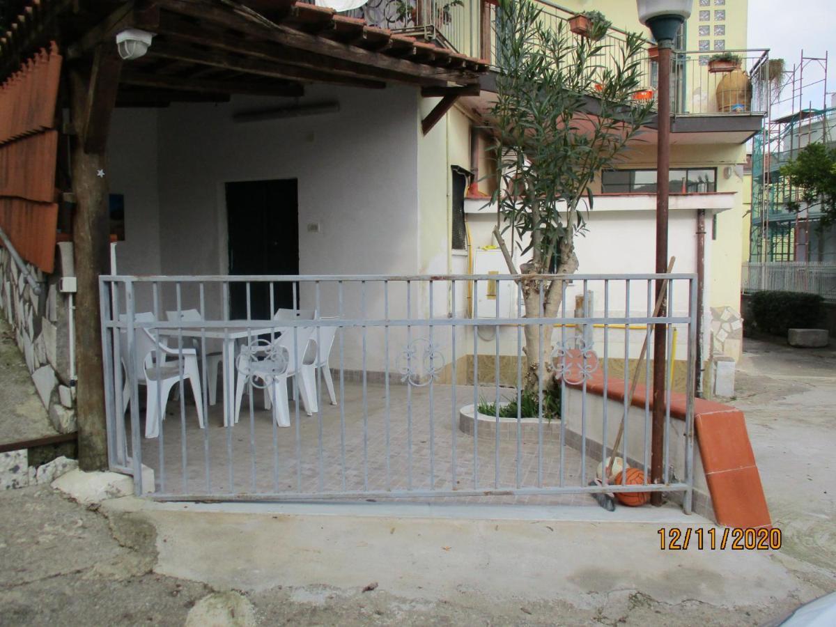 Resort Giardino Degli Aranci - Casa Lisca 巴罗尼西 外观 照片