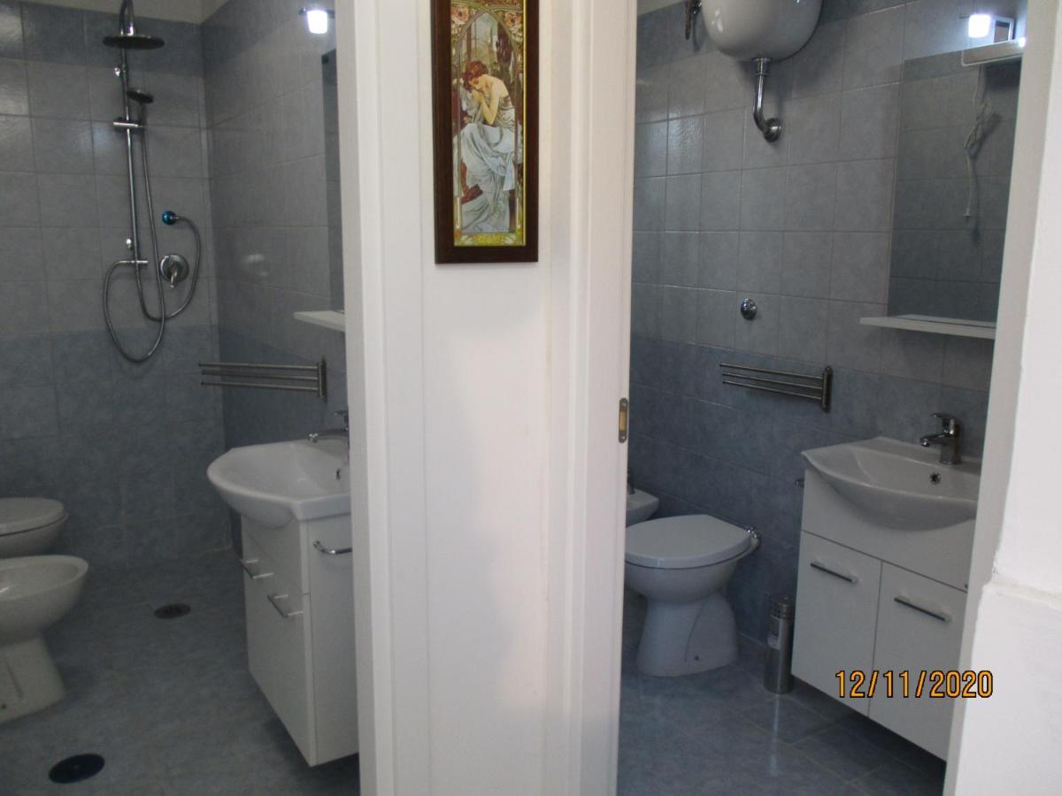 Resort Giardino Degli Aranci - Casa Lisca 巴罗尼西 外观 照片